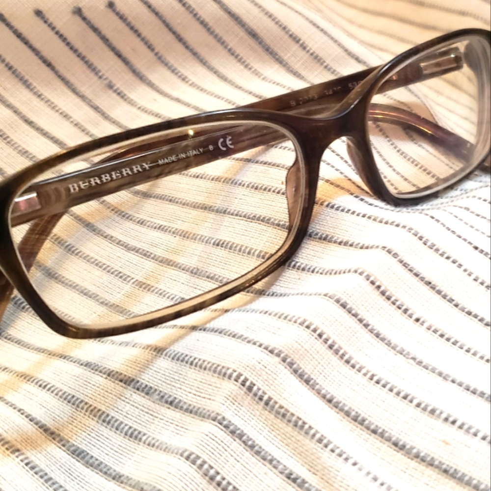 Authentuc Burberry Spectacles - image 1